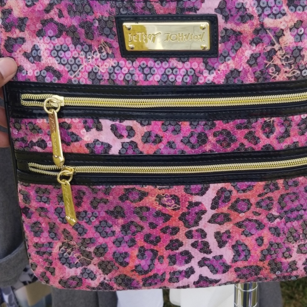 Crossbody